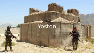 China Proteção do exército da parede da suficiência da barreira do bastião da cerca dos sacos de areia de Hesco da malha de mil. Gabion fornecedor